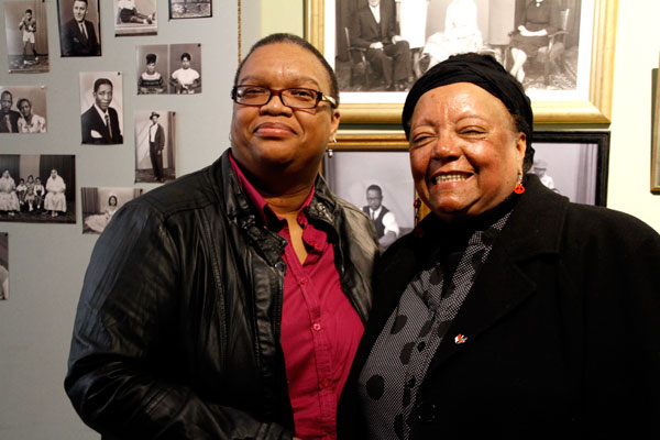 Bettina Wyngaard en Diane Ferrus