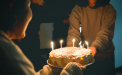 650-Verjaarsdag-Canva_240x148_crop_7.png